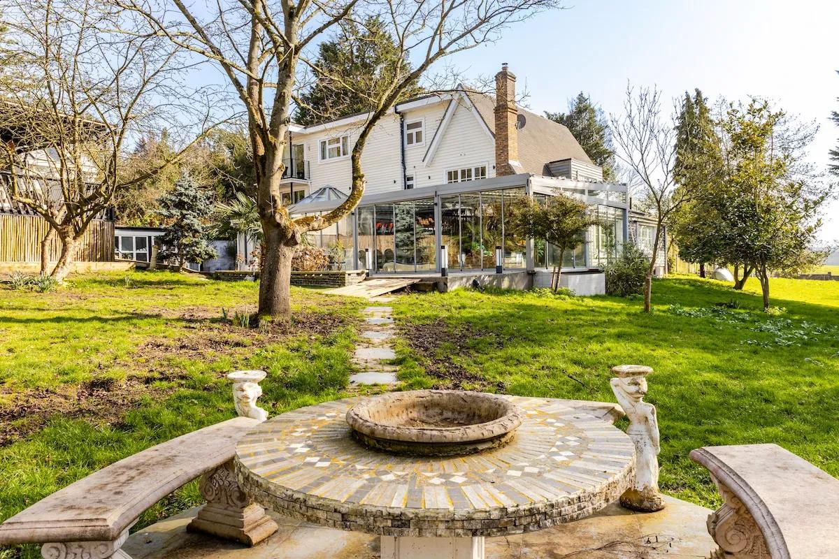 The estate grounds — landscaped gardens within 3 acres of private land